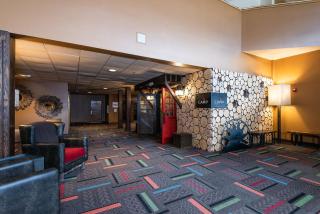 Grand Summit Hotel - 6