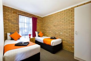 Statesman Motor Inn - Corowa - 6