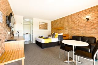 Statesman Motor Inn - Corowa - 5