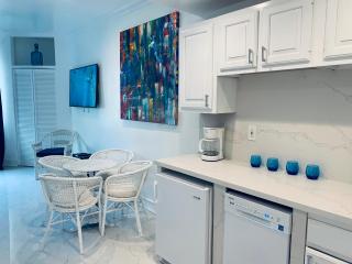 SOBE OCEAN VIEW OCEAN DR charming studio -316 - Miami Beach - 2