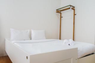 Modern Studio Apartment at Margonda Residence 5 By Travelio - 4