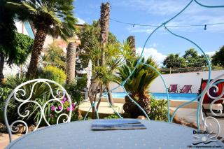 Villa Dessena Guest House - Cala Liberotto - 9
