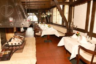 Hotel Restaurant zur Linde - Pattensen - 3