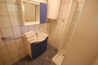 Apartments Juric by El-Pi Tours - Njivice - 9