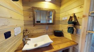 Western Town Retreat - Monticello - 6