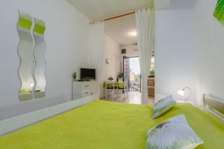 Studio Apartments Romina - 0