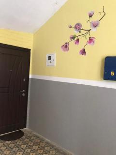Newtone Apartment - Chernivtsi - 4