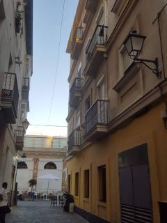 Apartamento en pleno centro de Cadiz con parking economico - Cadice - 6