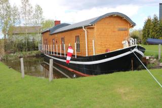 Dutch hausboat "MOLENDIEP" built 1909 - Mosty - 0
