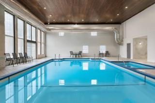 Days Inn by Wyndham Saint John - 9