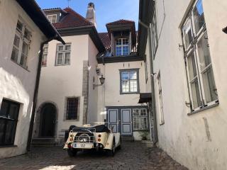Old Bishop's House - Tallinn - 0