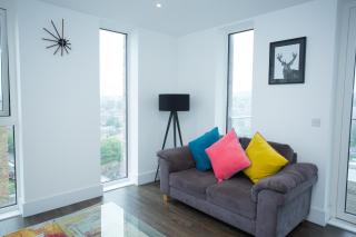 HIGH VIEW TWO BEDROOM APARTMENT IN WOOLWICH - Londra - 1