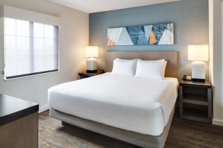 Hyatt House Boston Waltham - 8