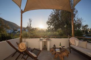 Light Blue Window Kamari - 9