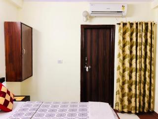 Hotel Classic Inn Near Jaipur Train Station - 2