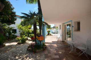Villa Dessena Guest House - Cala Liberotto - 4
