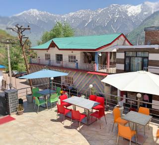 Ess & Bee Resorts - Dharamshala - 8
