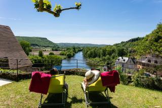 Au coeur de Beynac, superbe maison du 14ème siècle avec jardin panoramique - 7