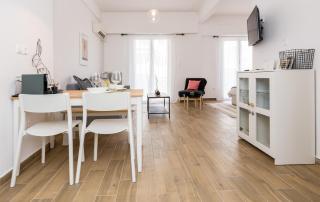 Wide Comfy Studio Apartment Centrally Located In Thissio - Atene - 7