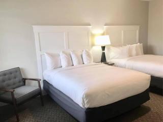 Empire Lakeshore Inn - Empire - 9