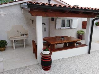 Holiday Home Magdalena - Pićan - 2