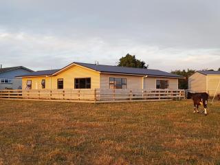 Waihakeke Cottage - Carterton - 0