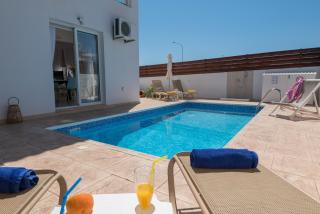 Narcissos Villa 2 - 3