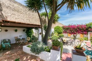 3 Marias Garden House B&B - Lagos - 6