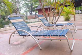 Log 33 - Ocho Rios - 2