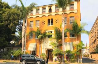 Casa Bonita Apartments - Long Beach - 9