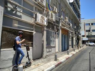 Localz - Central Studio With Gallery - Tel Aviv - 1