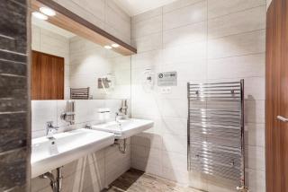Hotel Viktor - Bratislava - 4