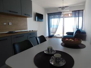 Beach Villa Bozikovic - Podstrana - 8