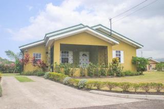 Hibiscus Villa @ DraxHall - Mammee Bay - 0