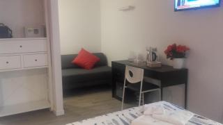 Travel House - 2
