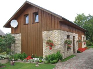 Pulkvedis Guest House - 0
