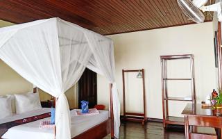 Bastianos Bunaken Dive Resort - Bunaken - 9