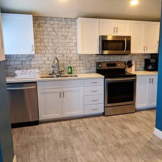 Baby Blue Sky - Price 2bd - Newly remodeled - nearby trails - 8