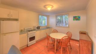 Beachcomber Lodge - 4