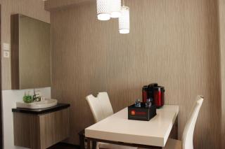 Classic 2BR Apartment At Gateway Pasteur near Exit Toll By Travelio - Bandung - 4