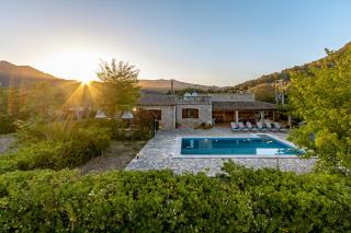 Villa Granoters By homevillas360 - Pollença - 2