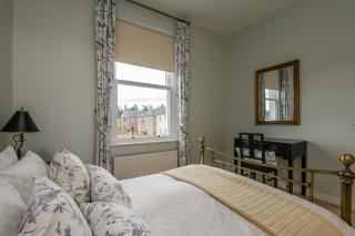 20 village square Glaslough - 3