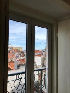 Hip Tailor Made Duplex Penthouse in Bairro Alto - Lisbona - 4