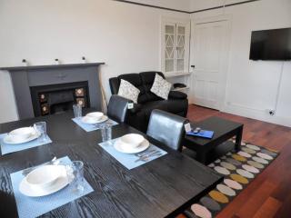 4 Bed Apartment, Paisley - Near GLA Airport - Paisley - 8