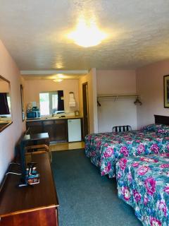Mountain Country Motor Inn - Branson West - 4