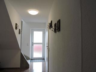 Haus Ferienwohnungen Hubert - Saarbrücken - 2