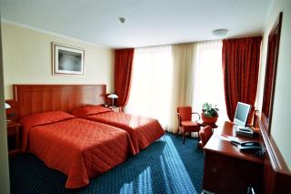 Hotel Savus - Slavonski Brod - 9