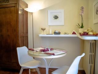 Turenum Apartment B&B - Trani - 3