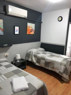 Hostal Restaurante Avenida de Madrid - Terrassa - 8