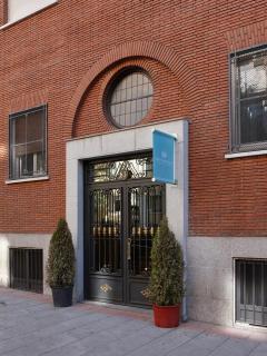 RESIDENCIA ABAY - Madrid - 0